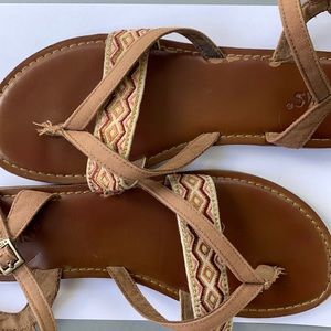 Toms brown Lexie woven women's size W8 sandals